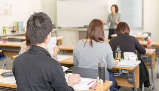 保護中: 保育の未来を照らす 育成への挑戦